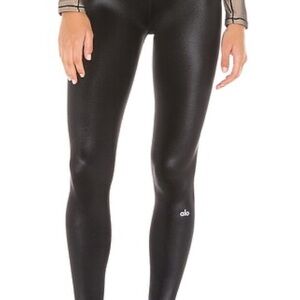 Medium Alo Black shine leggings